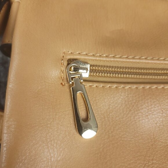 Altar’d State Crossbody Vegan Lead Free Purse (NWT) - Picture 8 of 15